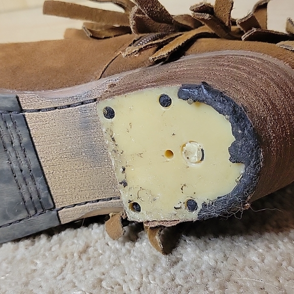 Booties - Picture 6 of 7